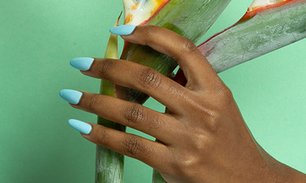 Let your nails do the talking - Sorbet